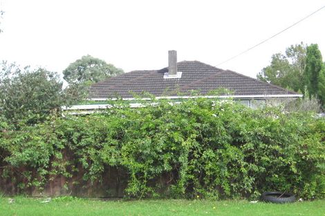 Photo of property in 32a Harrington Road, Henderson, Auckland, 0610