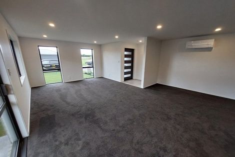 Photo of property in 14 Te Kanawa Lane, Rolleston, 7615