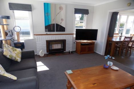 Photo of property in 60 College Street, Awapuni, Palmerston North, 4412