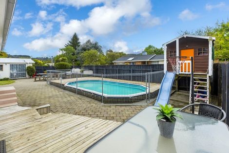 Photo of property in 20 Kashmir Avenue, Clouston Park, Upper Hutt, 5018