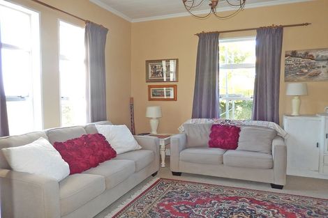 Photo of property in 1 Jessop Street, South Hill, Oamaru, 9400