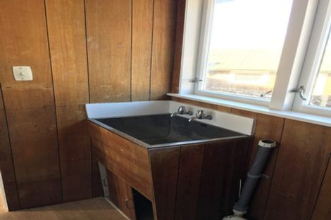 Photo of property in 16 Linley Place, Hillcrest, Auckland, 0627