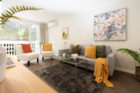 Photo of property in 12b Glenmore Street, Thorndon, Wellington, 6011