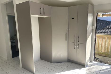 Photo of property in 31 Newington Road, Henderson, Auckland, 0612