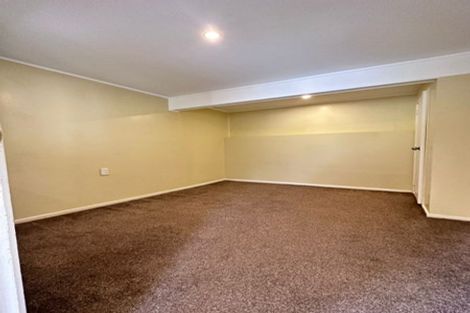 Photo of property in 37 Kamara Road, Glen Eden, Auckland, 0602