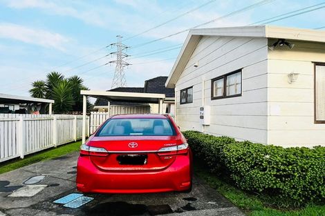 Photo of property in 4/29 Aeronautic Road, Takanini, 2112