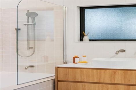 Photo of property in 111 Waireka Place, Whangamata, 3620