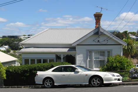 Photo of property in 1/23 Aitken Terrace, Kingsland, Auckland, 1021