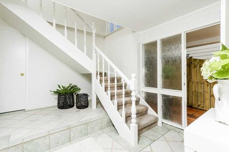 Photo of property in 56 Wyoming Avenue, Murrays Bay, Auckland, 0630