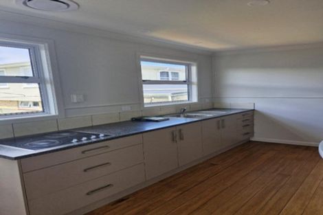 Photo of property in 180 Powderham Street, New Plymouth, 4310