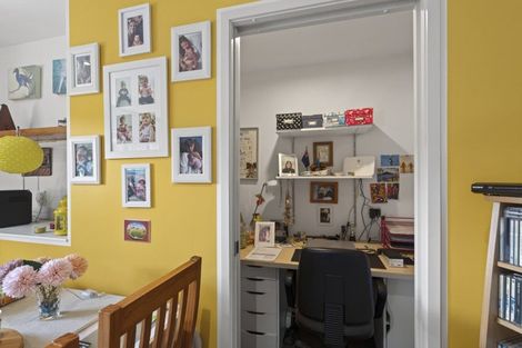 Photo of property in 7d Hinau Street, Inglewood, 4330