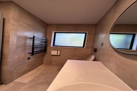 Photo of property in 4 Flavell Drive, Orewa, 0931