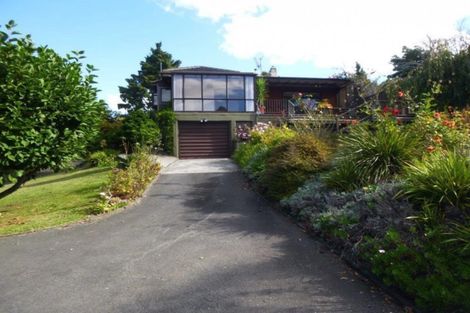 Photo of property in 130 Lake Crescent, Hamilton Lake, Hamilton, 3204