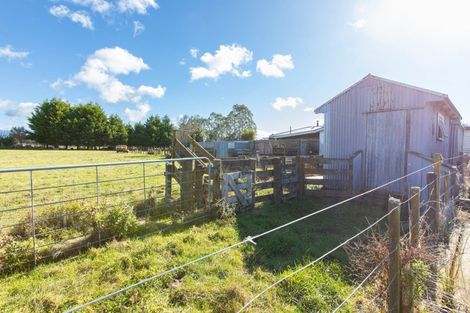 Photo of property in 6 Whenuahou Road, Takapau, Norsewood, 4974