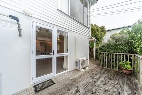 Photo of property in 6 Havelock Street, Mornington, Wellington, 6021