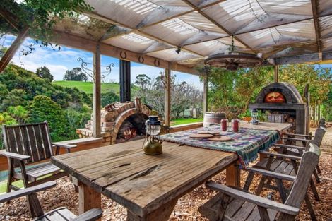 Photo of property in 102 Fitzpatrick Road, Brookby, Manurewa, 2576