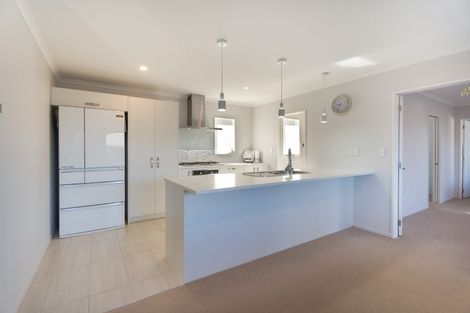 Photo of property in 71 Grenada Drive, Grenada Village, Wellington, 6037