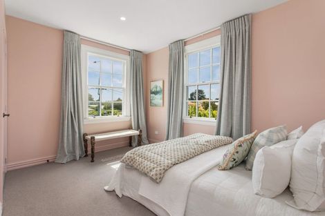 Photo of property in 65 Kotare Street, Fendalton, Christchurch, 8041