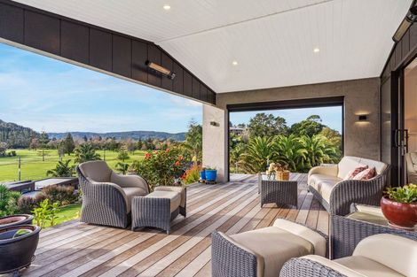 Photo of property in 19 Titoki Lane, Whangamata, 3691