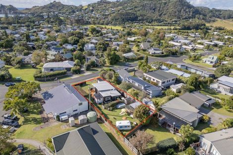Photo of property in 56 Hahei Beach Road, Hahei, Whitianga, 3591