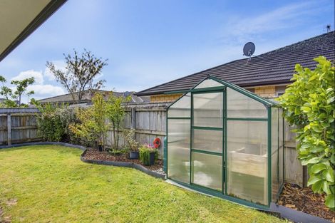 Photo of property in 56 Waterstone Avenue, Paraparaumu, 5032