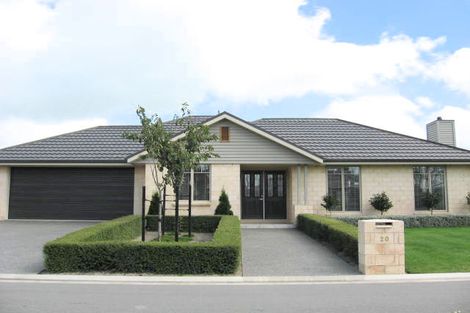 Photo of property in 20 Cathcart Crescent, Prebbleton, 7604