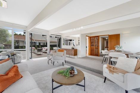 Photo of property in 22 Andrea Place, Sunnyhills, Auckland, 2010