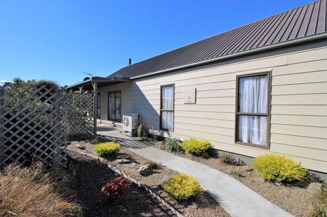 Photo of property in 2 Cherry Grove, Alexandra, 9320