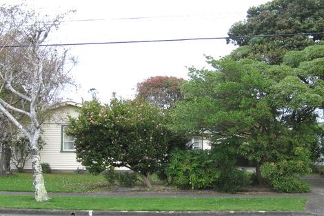 Photo of property in 19 Rosebank Avenue, Avalon, Lower Hutt, 5011