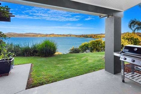Photo of property in 10 Waterfront Drive, Mangonui, 0420
