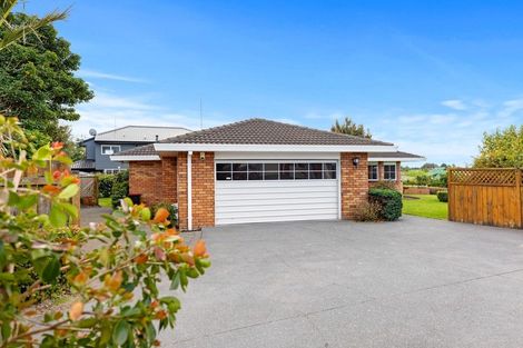 Photo of property in 9 Plateau Heights, Mount Maunganui, 3116