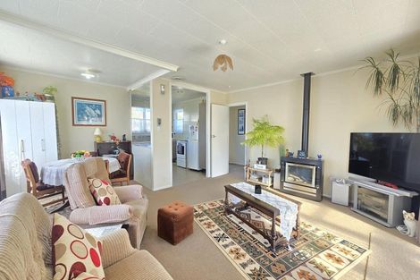 Photo of property in 16 Lancaster Crescent, Tokoroa, 3420