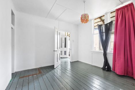 Photo of property in 9 Tamumu Road, Waipawa, 4210