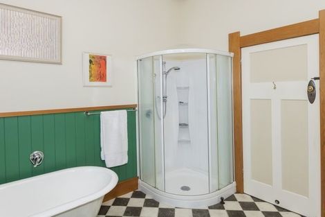 Photo of property in 5 Ormond Road, Whataupoko, Gisborne, 4010