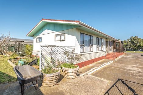 Photo of property in 78 Hinau Street, Castlecliff, Whanganui, 4501