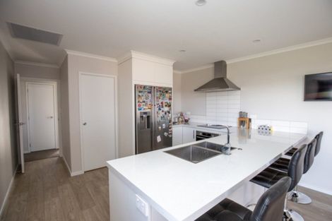 Photo of property in 12 Costello Drive, Ngatea, 3503