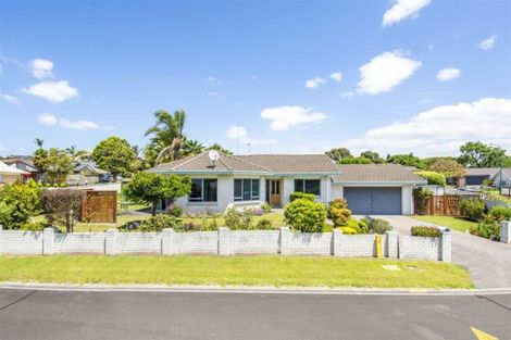 Photo of property in 1 Ryegrass Dell, Welcome Bay, Tauranga, 3112