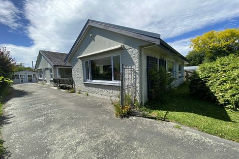 Photo of property in 10 Clonbern Place, Upper Riccarton, Christchurch, 8041