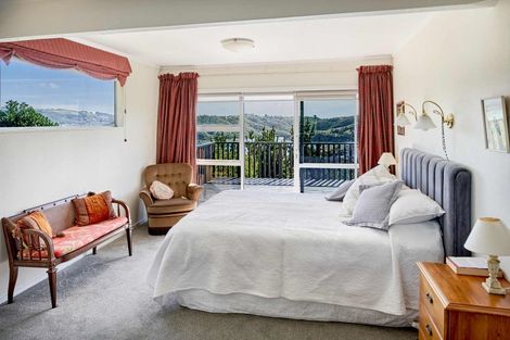 Photo of property in 10 Moray Place, Papakowhai, Porirua, 5024