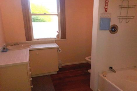 Photo of property in 131 Weraroa Road, Levin, 5510