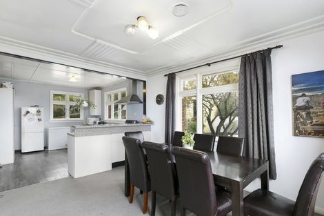 Photo of property in 163 Easther Crescent, Kew, Dunedin, 9012