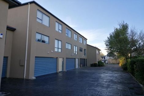 Photo of property in 2/274 Armagh Street, Christchurch Central, Christchurch, 8011