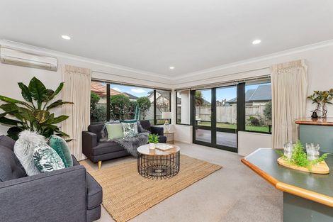 Photo of property in 6 Ballantrae Place, Huntington, Hamilton, 3210