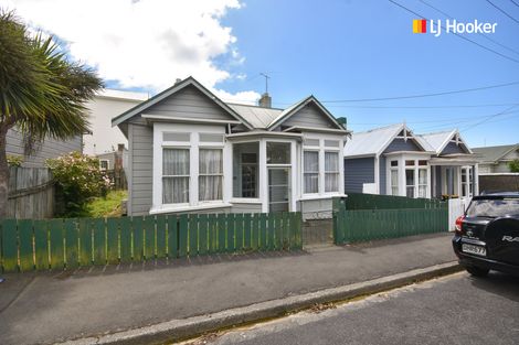 Photo of property in 10 Macbeth Street, Caversham, Dunedin, 9012