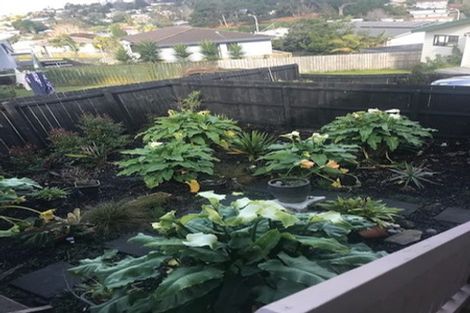 Photo of property in 7 Frosses Place, Massey, Auckland, 0614