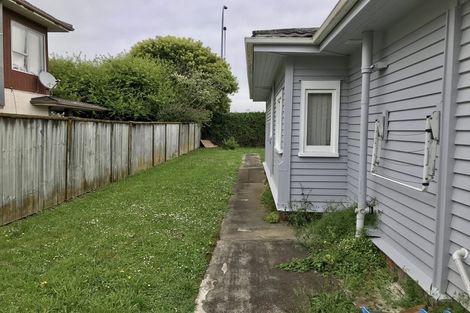 Photo of property in 324 Mount Albert Road, Mount Roskill, Auckland, 1041
