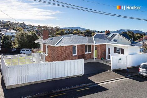 Photo of property in 45 Hawthorn Avenue, Mornington, Dunedin, 9011