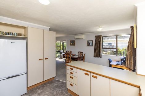 Photo of property in 2 Kanawa Street, Waikanae, 5036