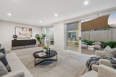 Photo of property in 26 Kukuwai Avenue, Red Beach, 0932