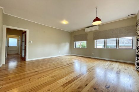 Photo of property in 2/20 Brook Street, Milford, Auckland, 0620